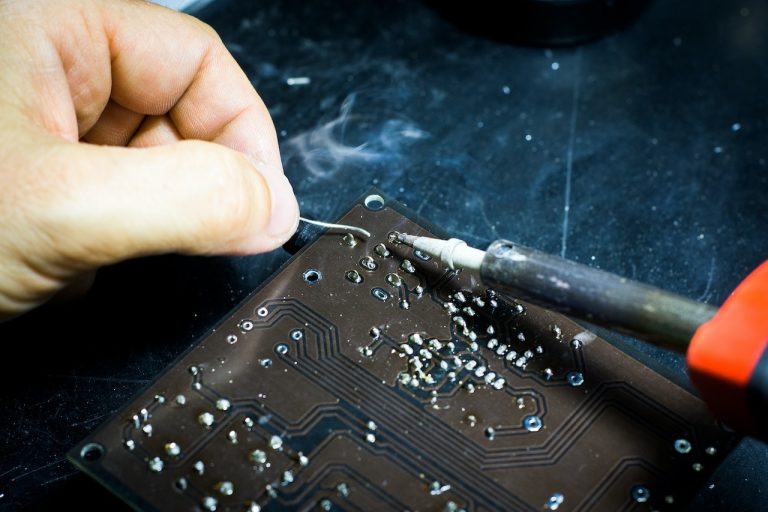 5 Tips to Promote Your Computer Repair Service on Facebook